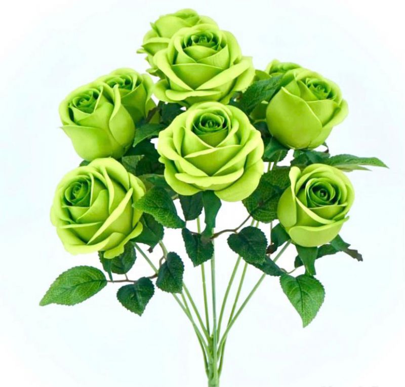 ramo capullos * rosas* 9 verde