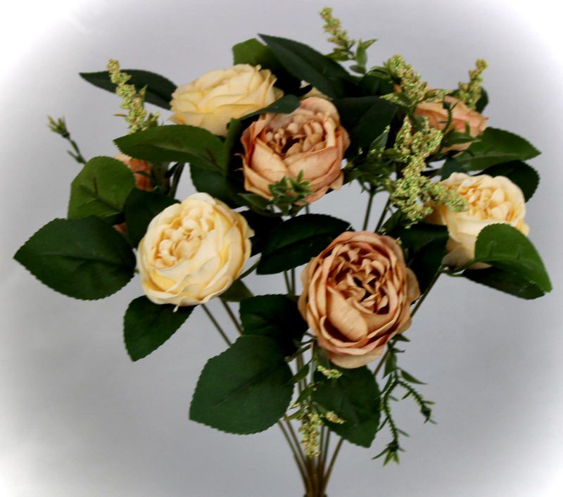 ramo bouquet ronanculos * 9 marron